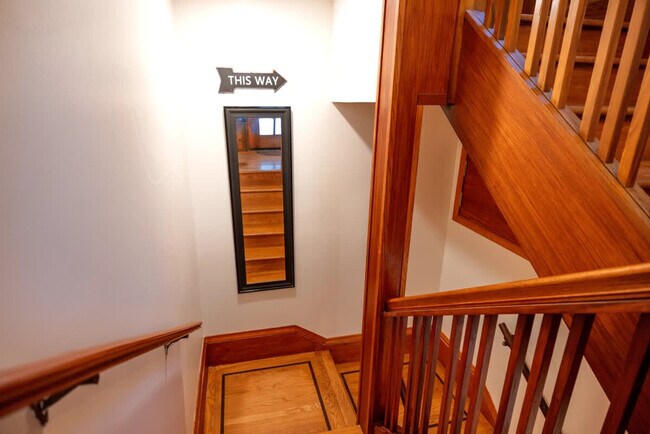 Building Photo - 3148 College Ave