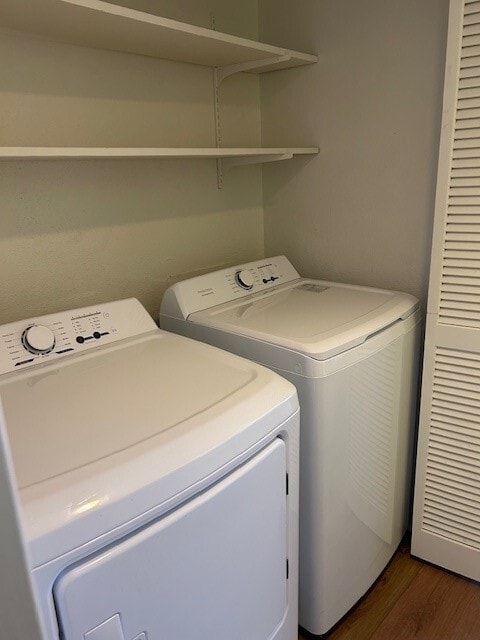 Building Photo - 2100 Tanglewilde St