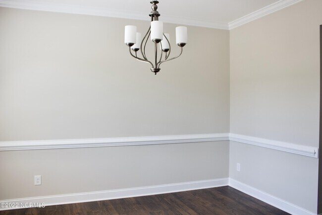 Building Photo - 368 Wheatfield Way