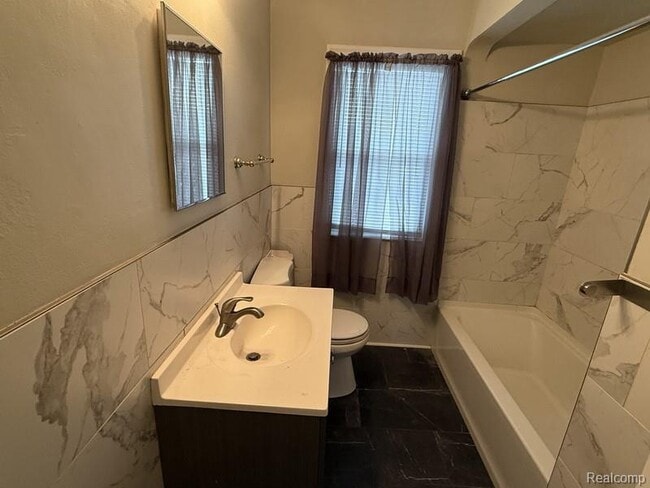 Building Photo - 12851 Rosemary Blvd