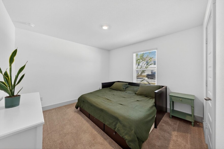 Building Photo - 14214 Lavaca Spgs