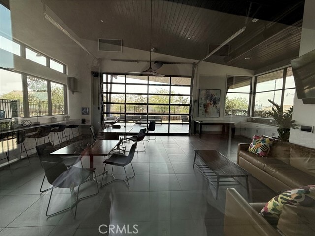 Building Photo - 16508 Monteviejo St