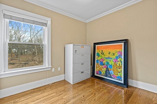 Building Photo - 34 Glen Rd