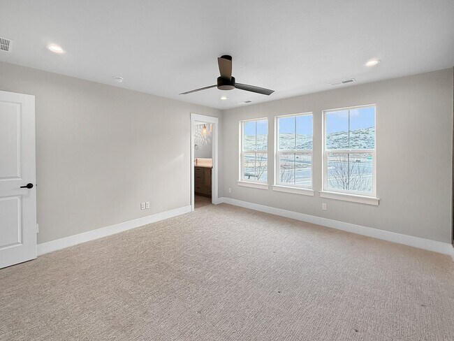 Building Photo - Brand New Pet-Friendly 3-Bedroom in Eagle with Pool, Fitness, Center, and Exceptional Amenities