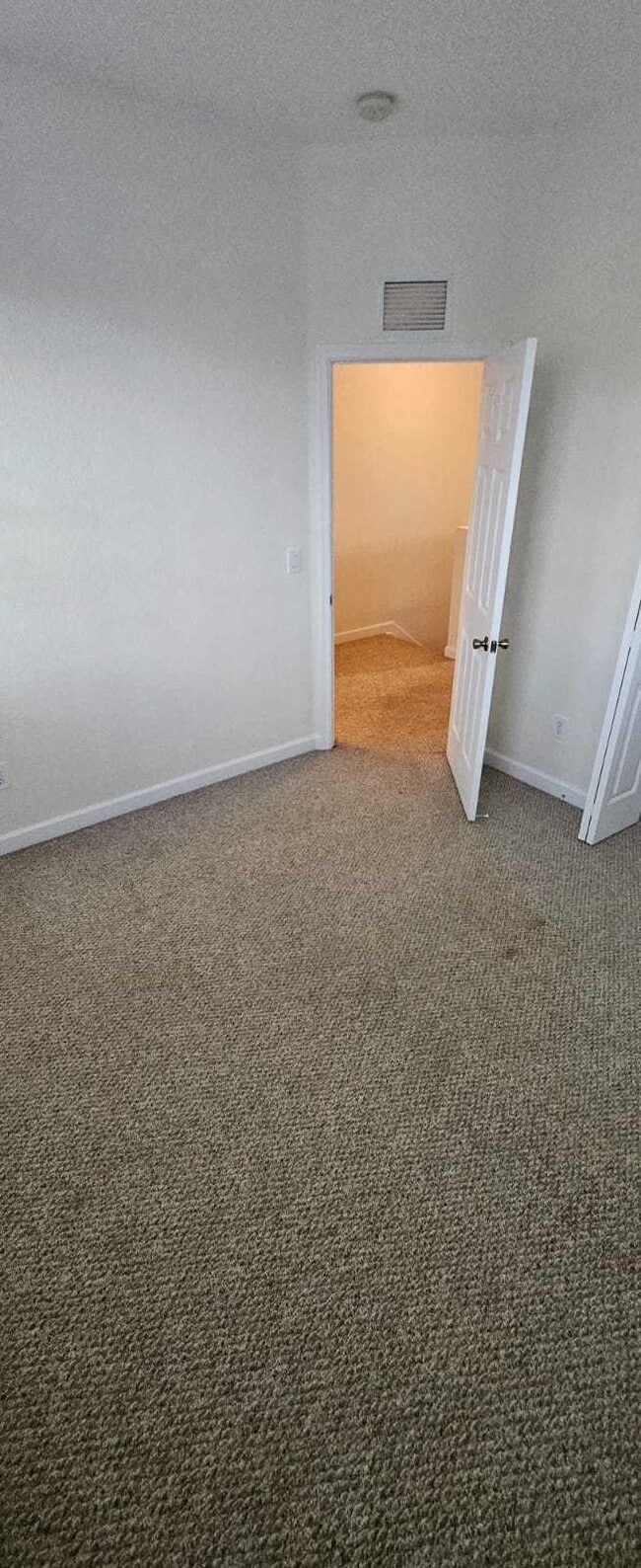 Building Photo - 2609 Shoma Dr