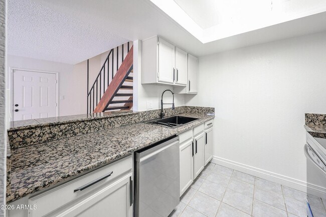 Building Photo - 17032 N 16th Dr