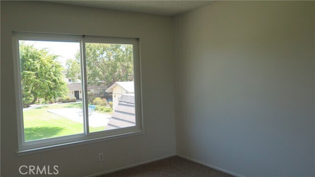 Building Photo - 9684 Paseo De Oro
