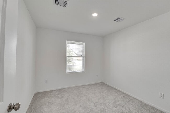 Building Photo - 6606 Tricolor Beech Ln
