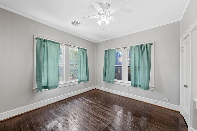 Building Photo - COMING SOON! Charming 1924 Corner-Lot Home with Original Character and Modern Comforts