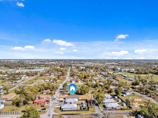 Building Photo - 711 Kirklin Ave