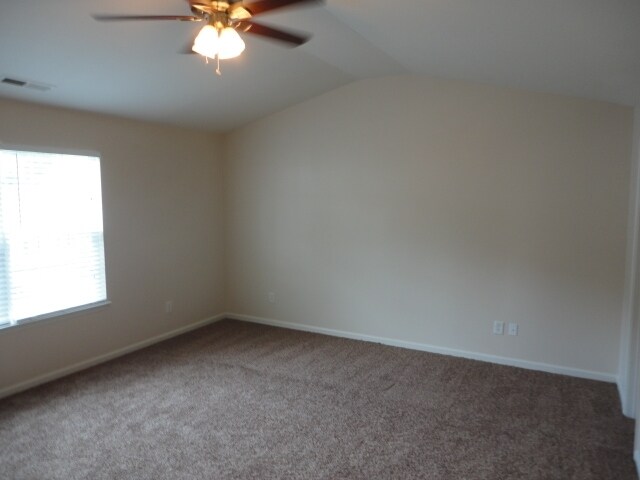 Building Photo - 3660 Watkins Ridge Ct