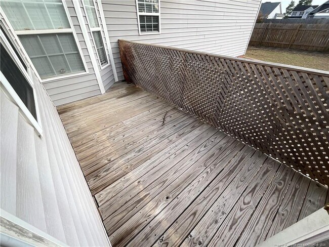 Building Photo - 2460 Saltwood Rd