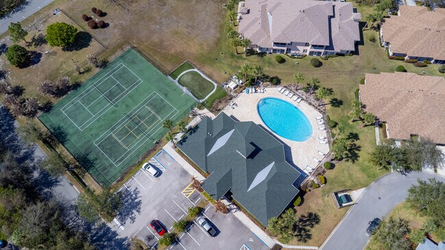 Building Photo - 1829 Sandhill Crane Dr