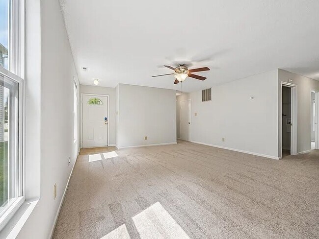 Building Photo - 11355 Congaree Way