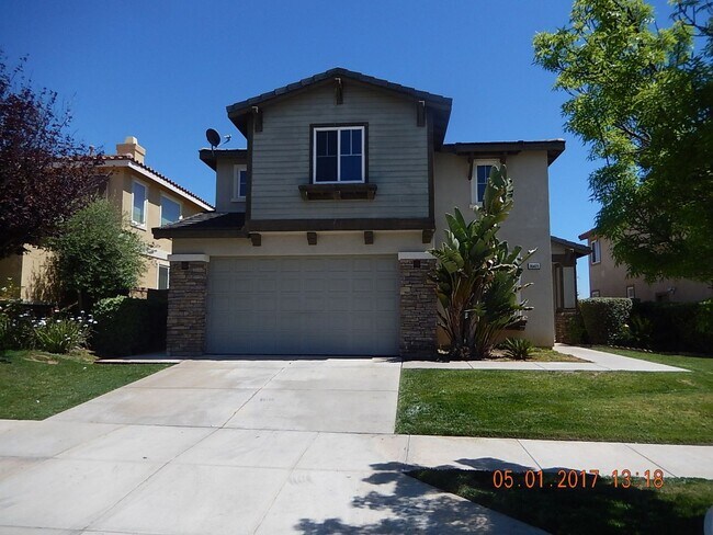 Primary Photo - Two story, 2750 Sq Ft home with three car ...