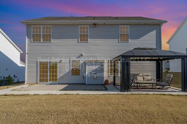 Building Photo - 7214 Waterwheel St SW