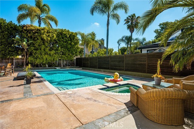 Building Photo - 2281 Orchard Dr