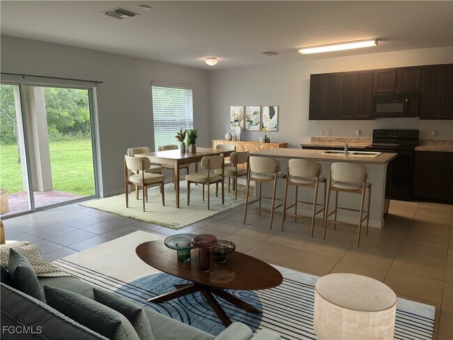 Building Photo - 2709 Loreto Ct