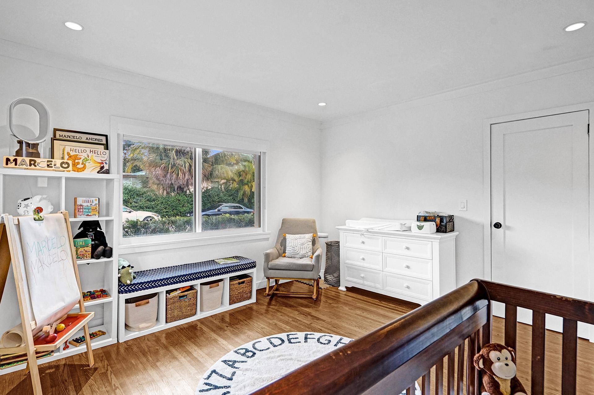 Building Photo - 11425 NE 3rd Ave