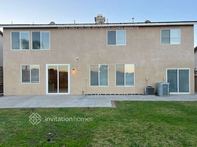 Building Photo - 3813 Holly Springs Dr