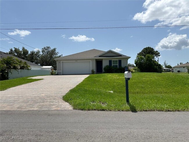 Primary Photo - 3706 Garden Blvd