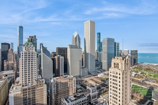 Building Photo - 60 E Monroe St