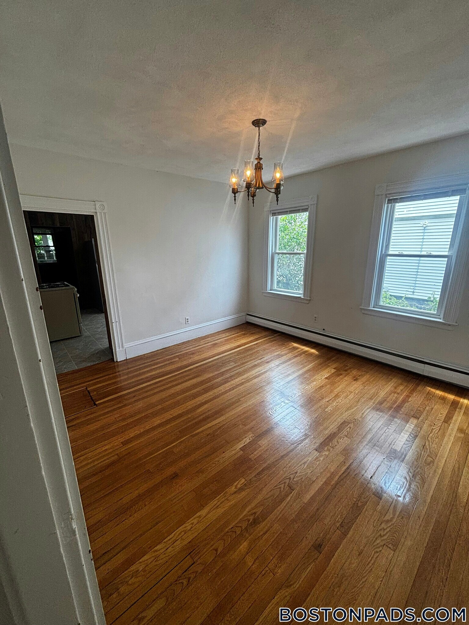 Building Photo - 5 Aldie St