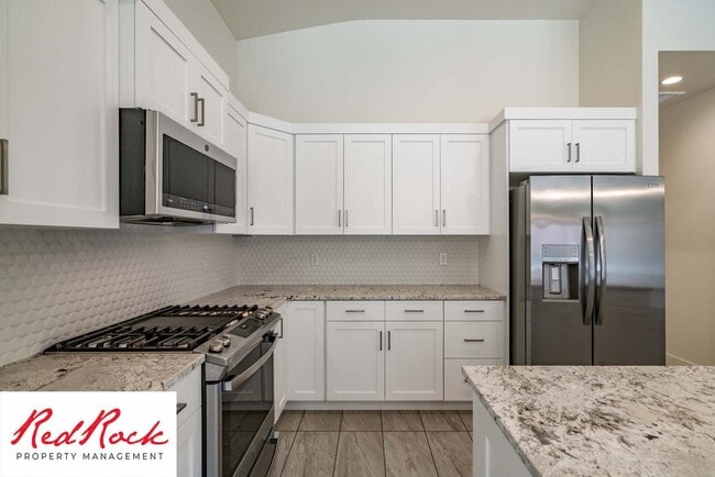 Building Photo - Come Live in the Desirable Sage Canyon Neighborhood!