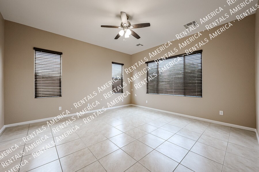 Building Photo - 20856 E Arroyo Verde Dr