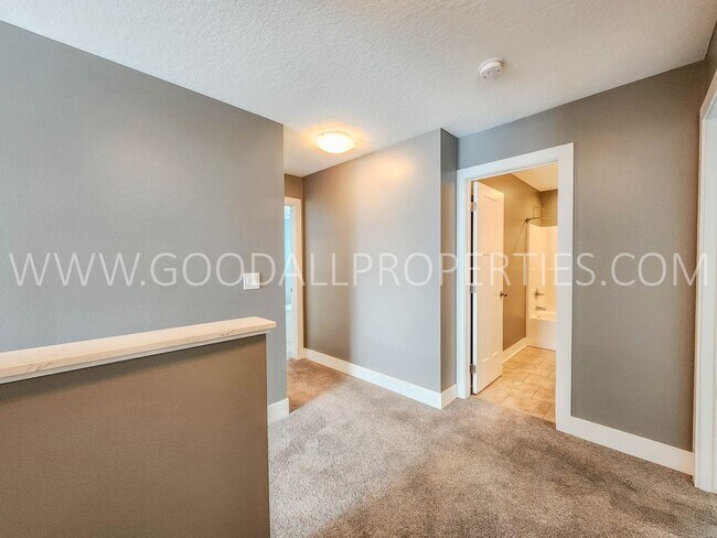 Building Photo - A Must See 4 Bedroom 3.5 Baths in Norwalk with a 3 Car Garage!!!