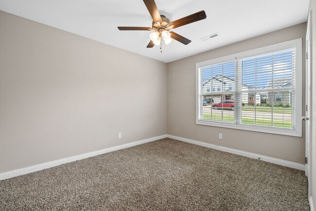 Building Photo - 1398 Citadel Dr