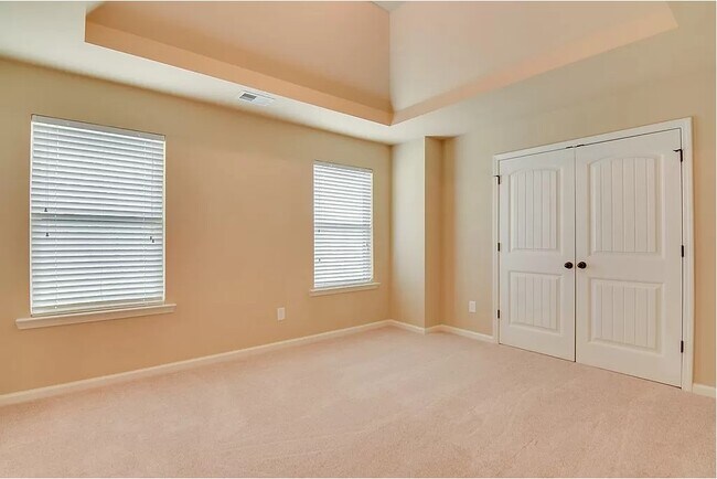 Building Photo - 151 Seaton Ave