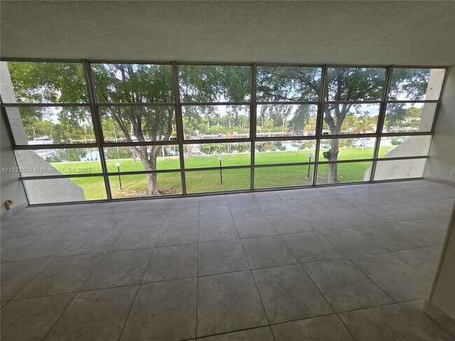 Building Photo - 601 Three Islands Boulevard