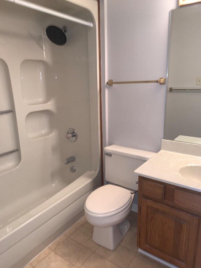 Building Photo - 1129 Turkey Foot Rd