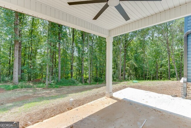 Building Photo - 110 Rains Rd