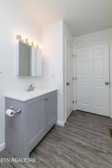 Building Photo - 1732 Jourolman Ave