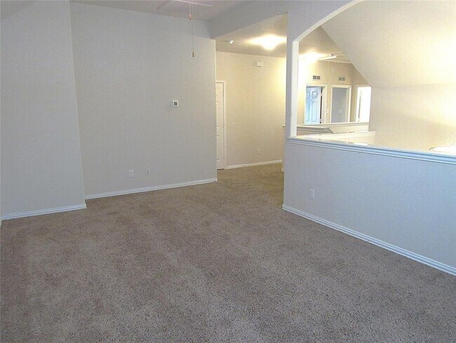 Building Photo - 24434 Sundance Spring Dr