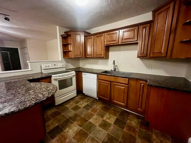 Building Photo - Smith Street