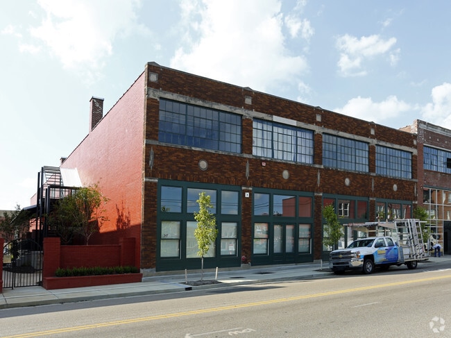 Primary Photo - Printer&#39;s Alley Lofts