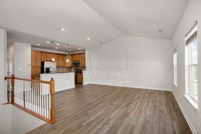 Building Photo - 24676 Hutchinson Farm Dr