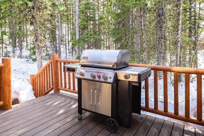 Building Photo - 4 Mountain Home Rd