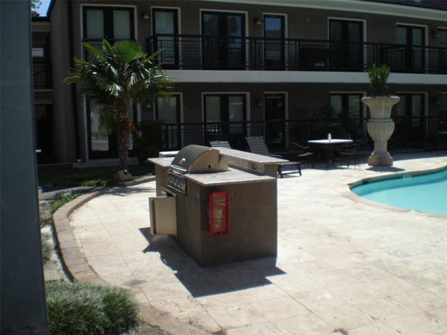 Building Photo - 10119 Regal Park Ln