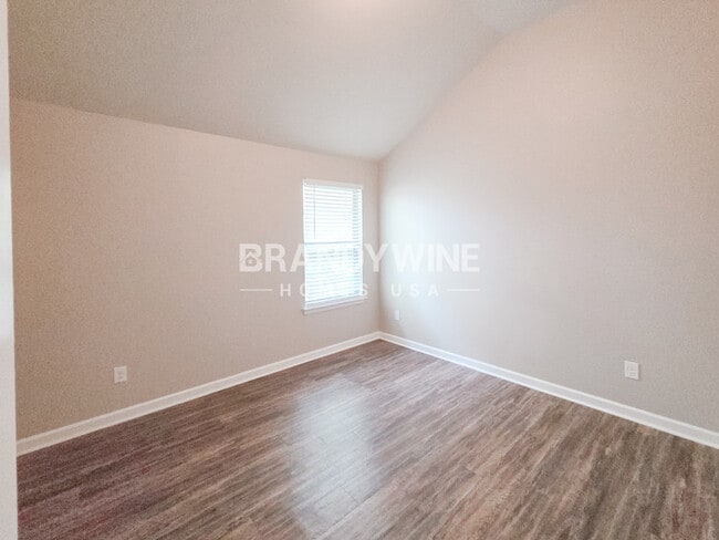 Building Photo - 397 Lossie Ln