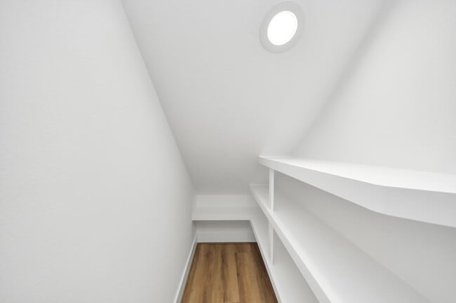 Building Photo - 103 Frawley St