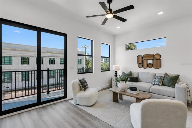 Building Photo - 7016 S Mascotte St