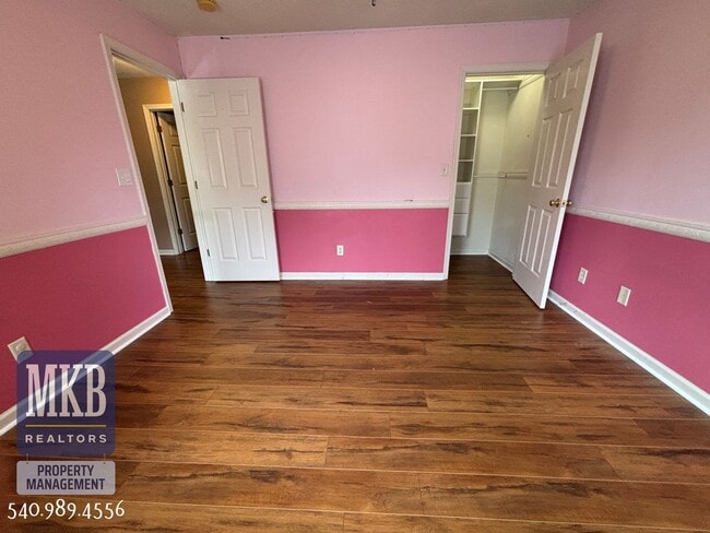 Building Photo - 6423 Westshire Ct