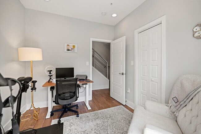 Building Photo - Totally Awesome in Trinidad! 3 bed + 2.5 BA on 2 levels