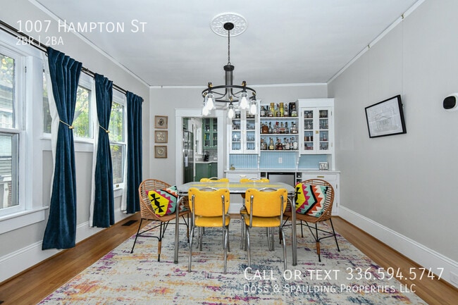 Building Photo - 1007 Hampton St