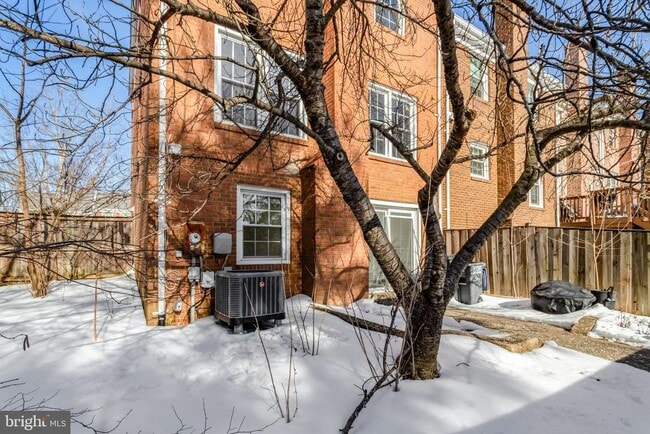 Building Photo - 8070 Powderbrook Ln