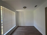 Building Photo - 1931 Faulk Dr